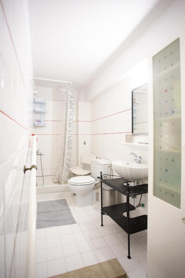 Traditional Villa Appartment With Garden, Also For Gatherings ,15 Minutes From Thessaloniki Airport Eksteriør bilde