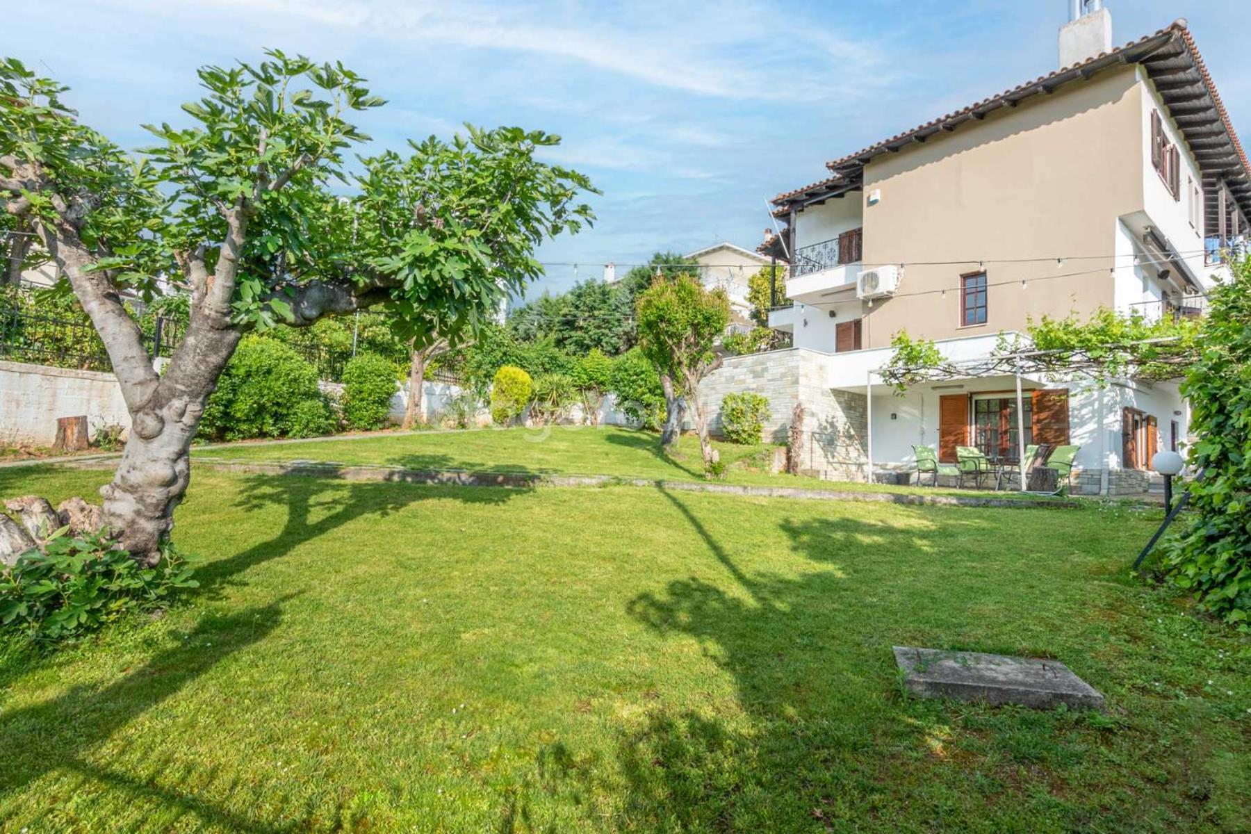 Traditional Villa Appartment With Garden, Also For Gatherings ,15 Minutes From Thessaloniki Airport Eksteriør bilde